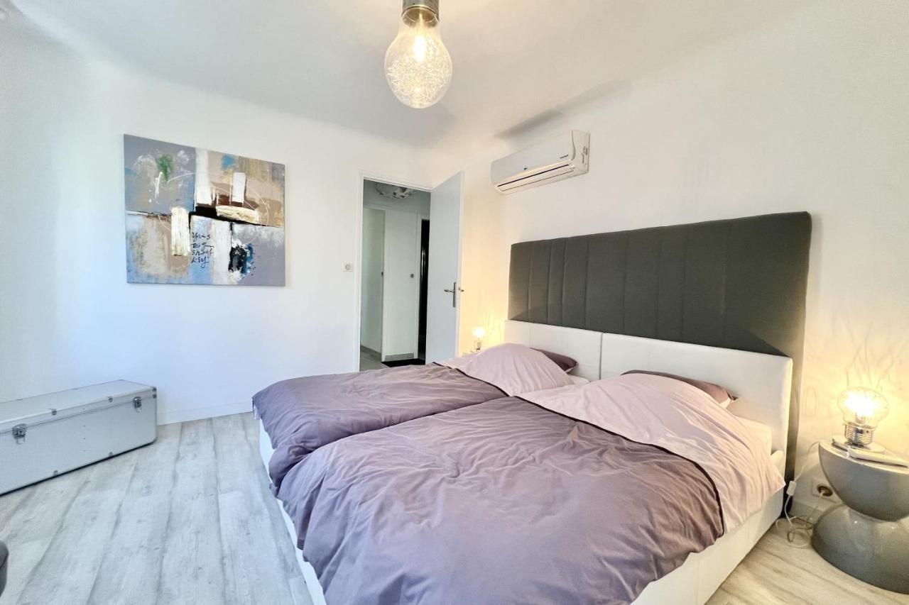 Beautiful T2 Large Terrace Near Center & Sea Appartement