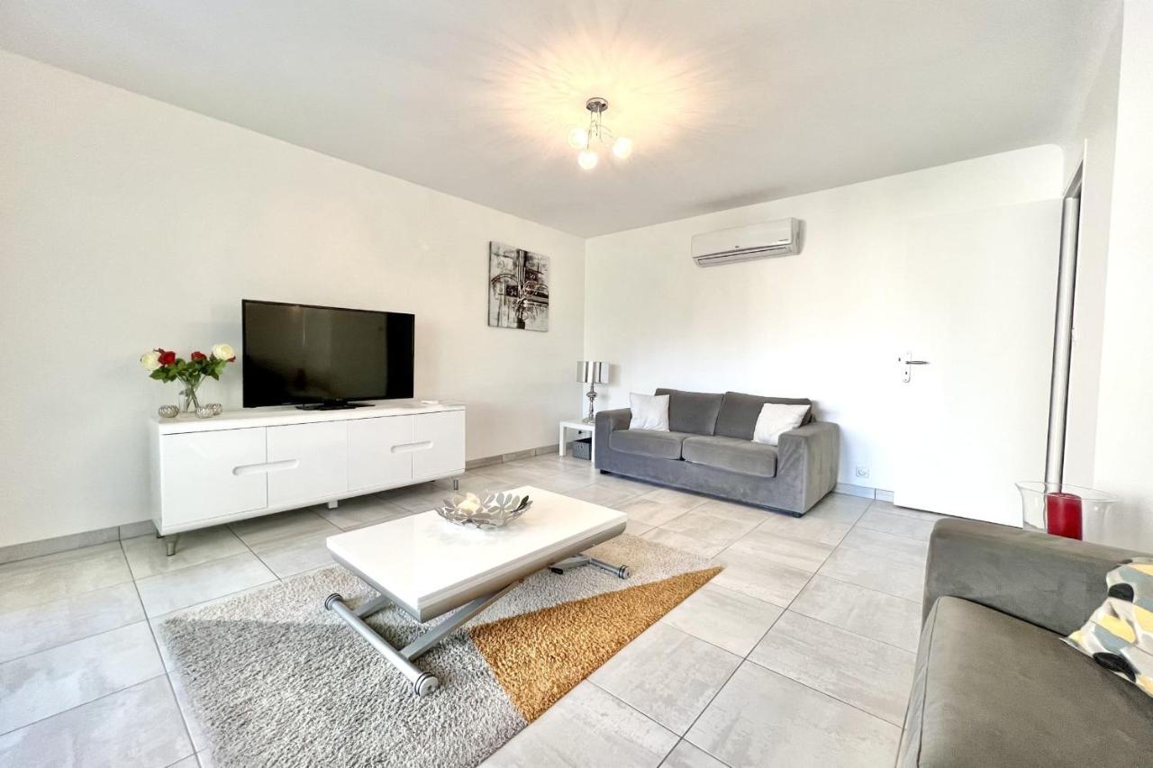 Beautiful T2 Large Terrace Near Center & Sea Appartement *
