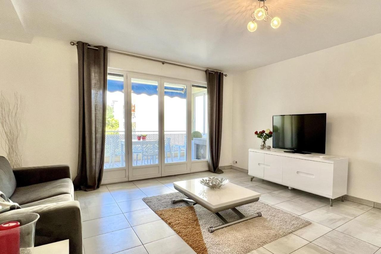Beautiful T2 Large Terrace Near Center & Sea Appartement *